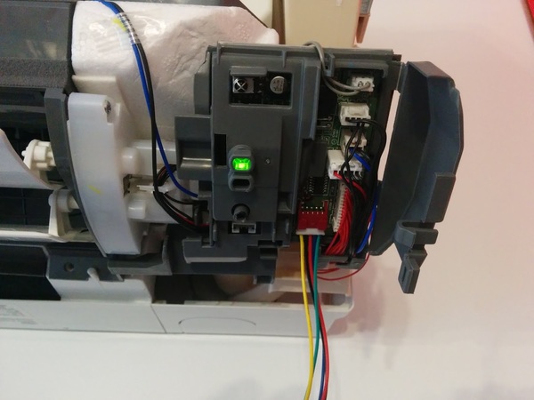 Hacking a Mitsubishi Heat Pump / Air Conditioner